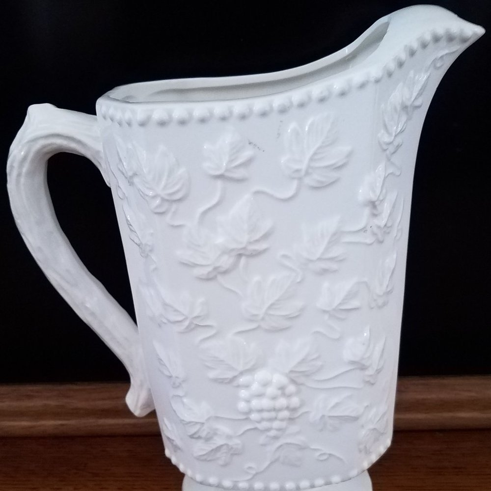 1950's Traditional White Grapevine Embossed Americana Arnart Pitcher